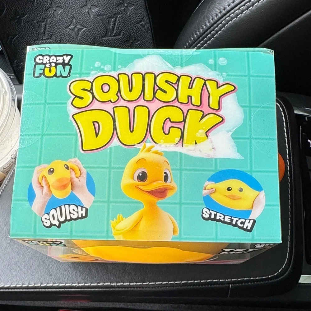 Squishy Duck - Yellow - Picture 3 of 3